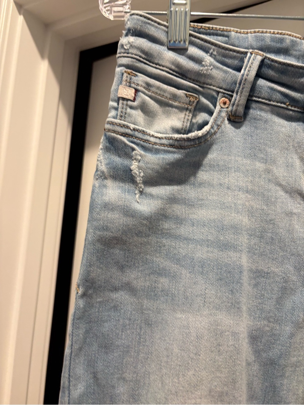 Dear John Light Wash Distressed Women’s Cropped Jeans - Picture 3 of 10